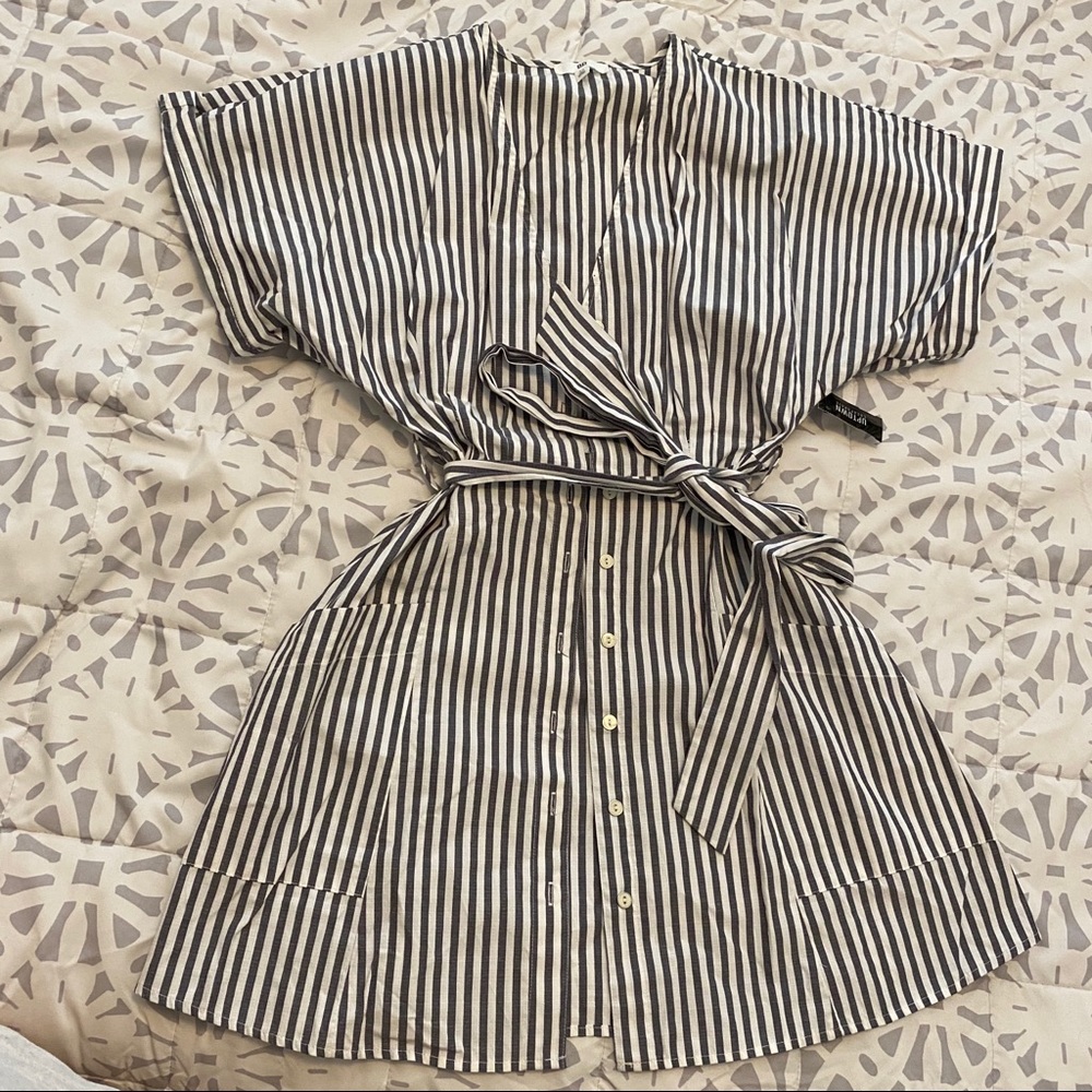 Stripped picnic dress with pockets